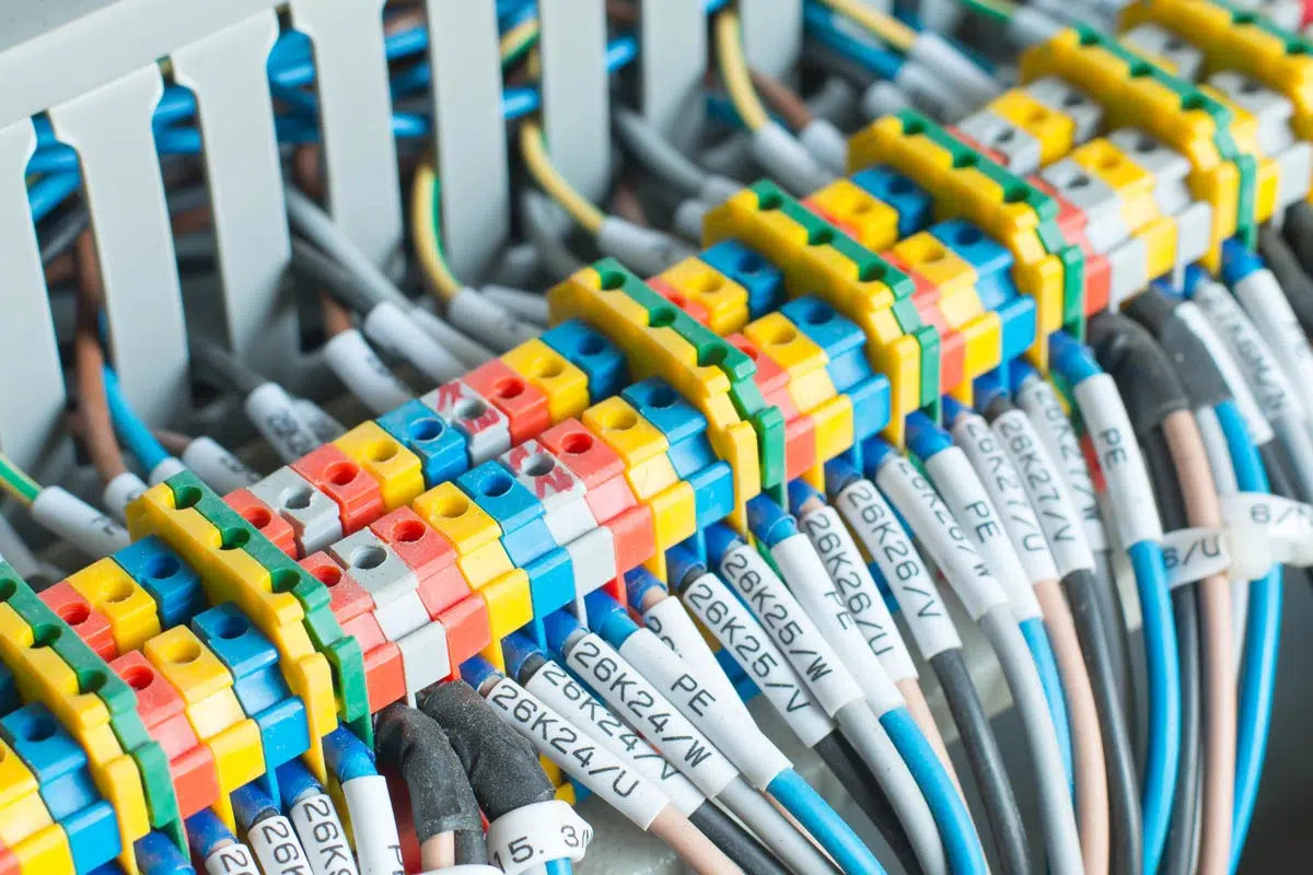 Where To Install Commercial Low Voltage Wiring: Full Guide | iTECH2