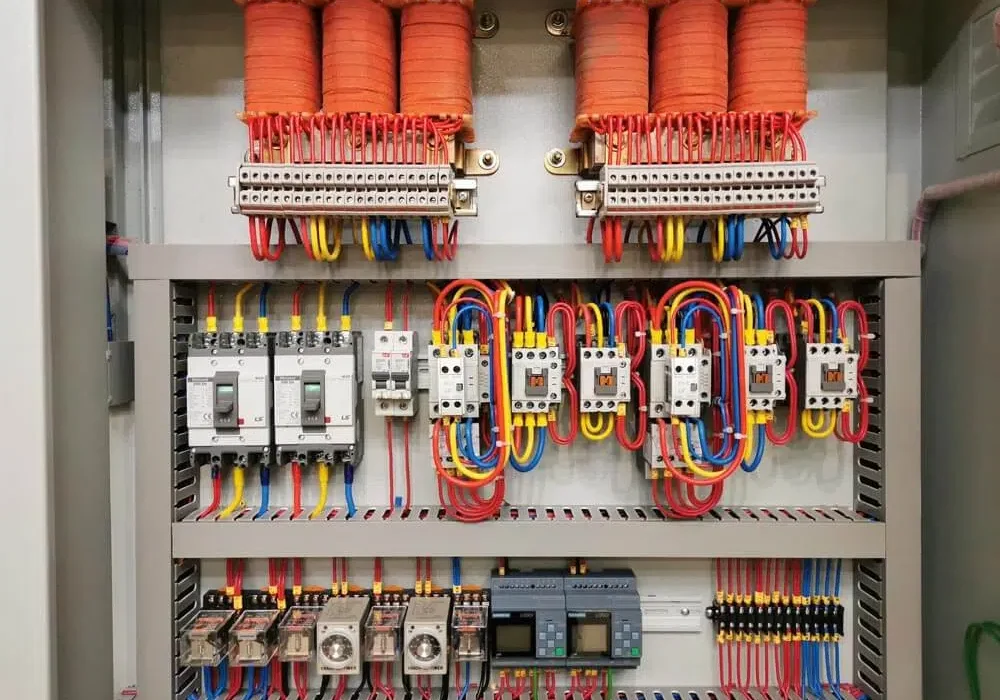 Low-Voltage-Wiring-Connectors